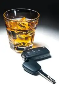 Field sobriety refusal is not consciousness of guilt says Fairfax DUI lawyer- Photo of alcohol glass and car keys