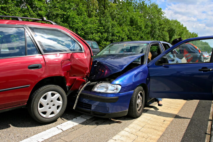 Twice DWI legal limit settles for wet reckless by Fairfax DUI lawyer- Car crash image